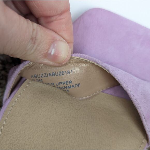 Steve Madden A Buzz Lilac Suede Block Heel Sandals Size 9.5 - Picture 10 of 10